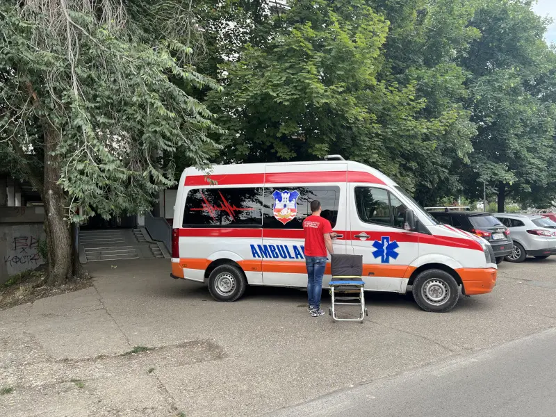 Nepokretan pacijent na sanitetskom prevozu